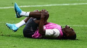 卢卡库凭借 卢卡库凭借